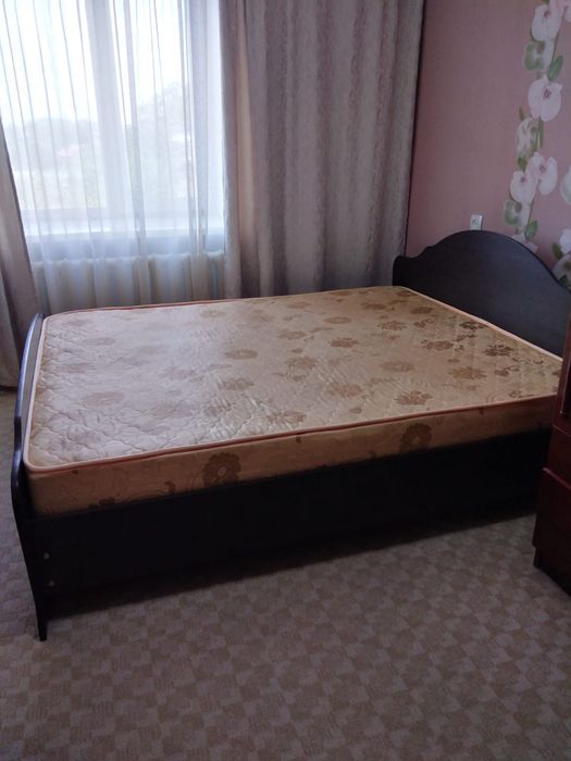 Продам кровать новая