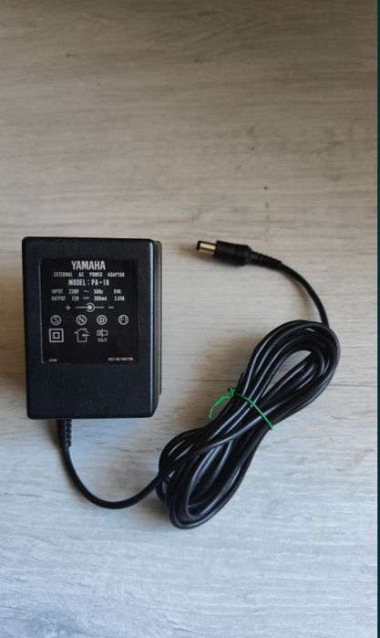 Alimentator încărcător YAMAHA PA-1B Keyboard-original