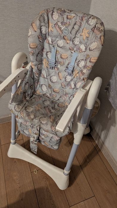 Детский стульчик для кормления HB