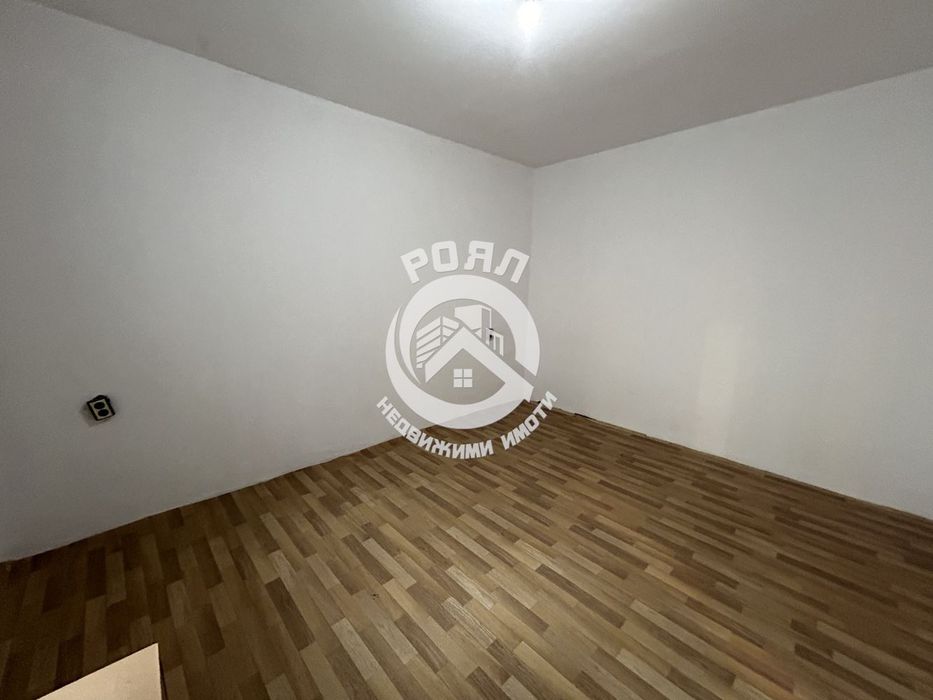 Продава се Тристаен апартамент в Пловдив, Център - 109 кв.м за 2111 €/кв.м - Снимка #6