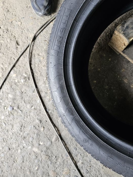 2 anvelope iarna 245 45 18 Pirelli Runflat