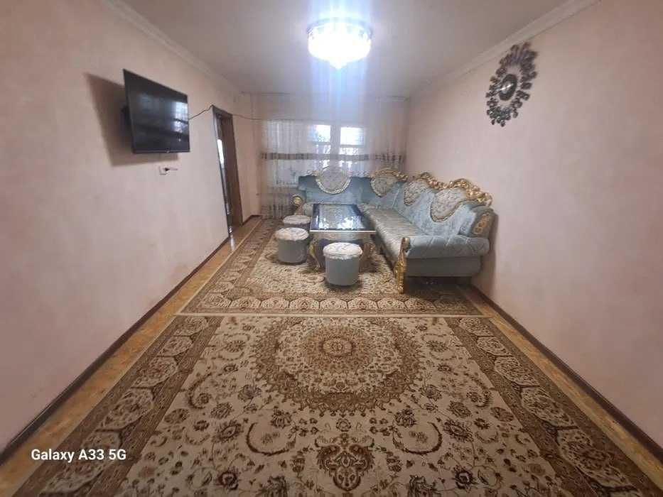 Срочно Продаётся квартира Рынок Рисовый 3х Комнатный Кирпич 2х6 Балкон