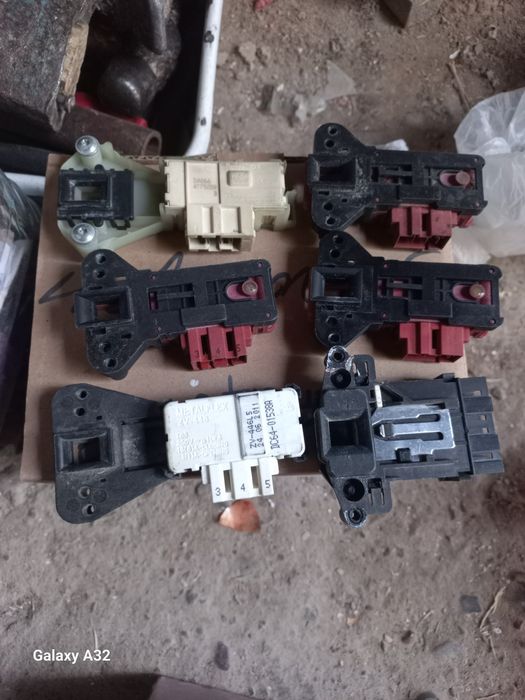 Замок убл от стиральных машин