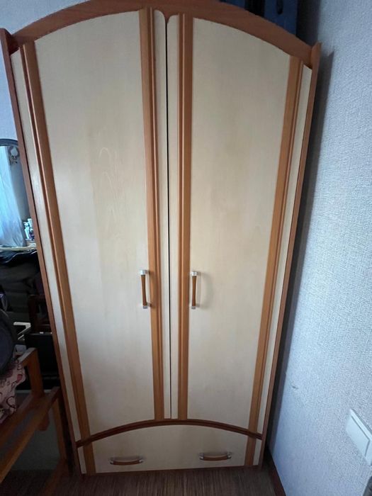 Компьютерный стол и шкафы