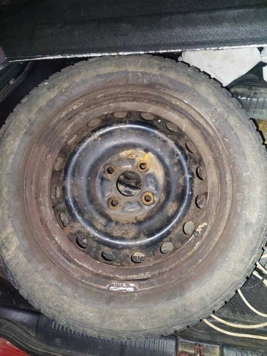 vand mithubuisi  1999 benzina