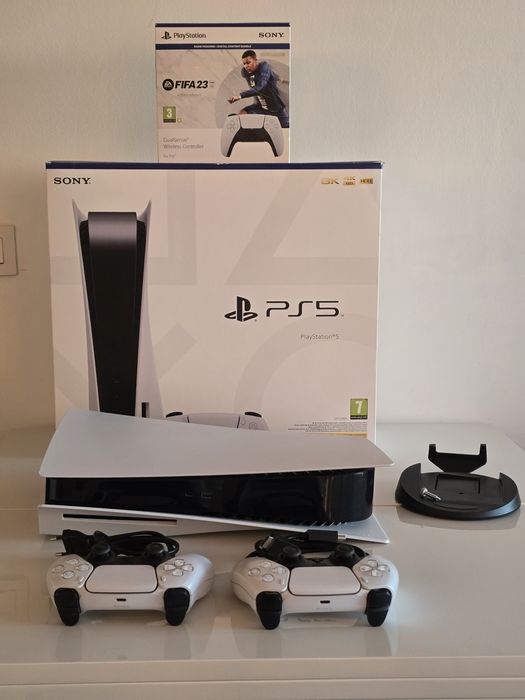 Конзола PS5+ 2 бр. Контролер Wireless DualSense