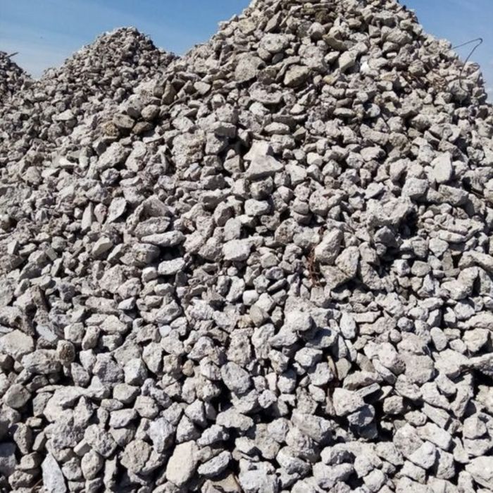 Pamant vegetal ,Chisai ,beton concasat ,piatra 16/32,balastru