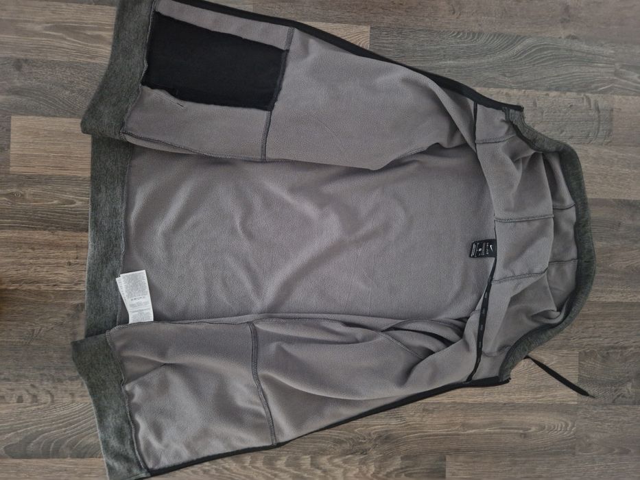 Jachetă cu glugă Nike Therma