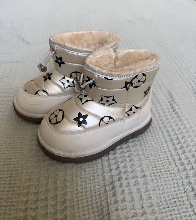 Обувь детская 22 р