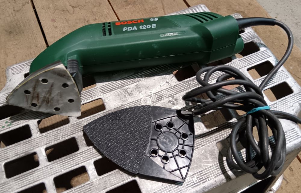 Șlefuitor BOSCH PDA 120e cu turație variabilă
