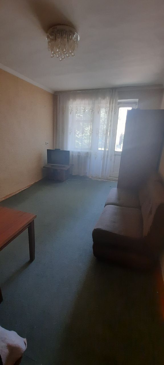 Квартира Гагаринда йулди устида