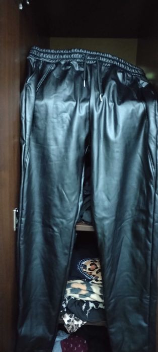 Дамски кожен панталон