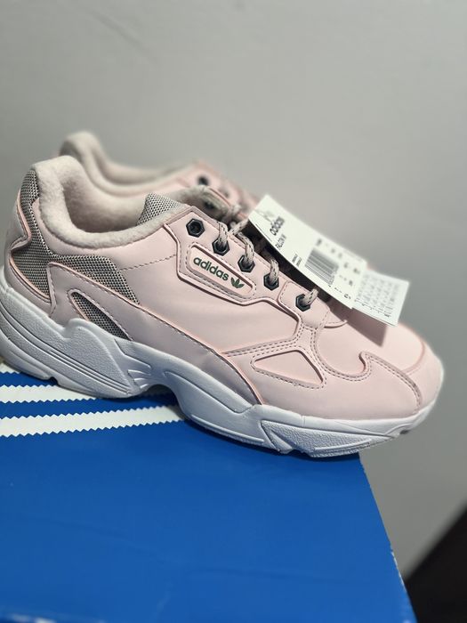 Adidas Falcon 40 2/3