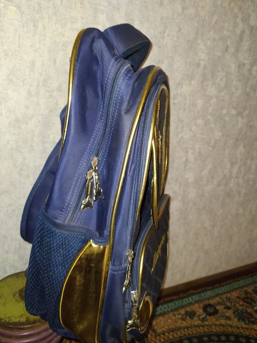 Ноутбук учун сумка янги сотилади нархи арзон