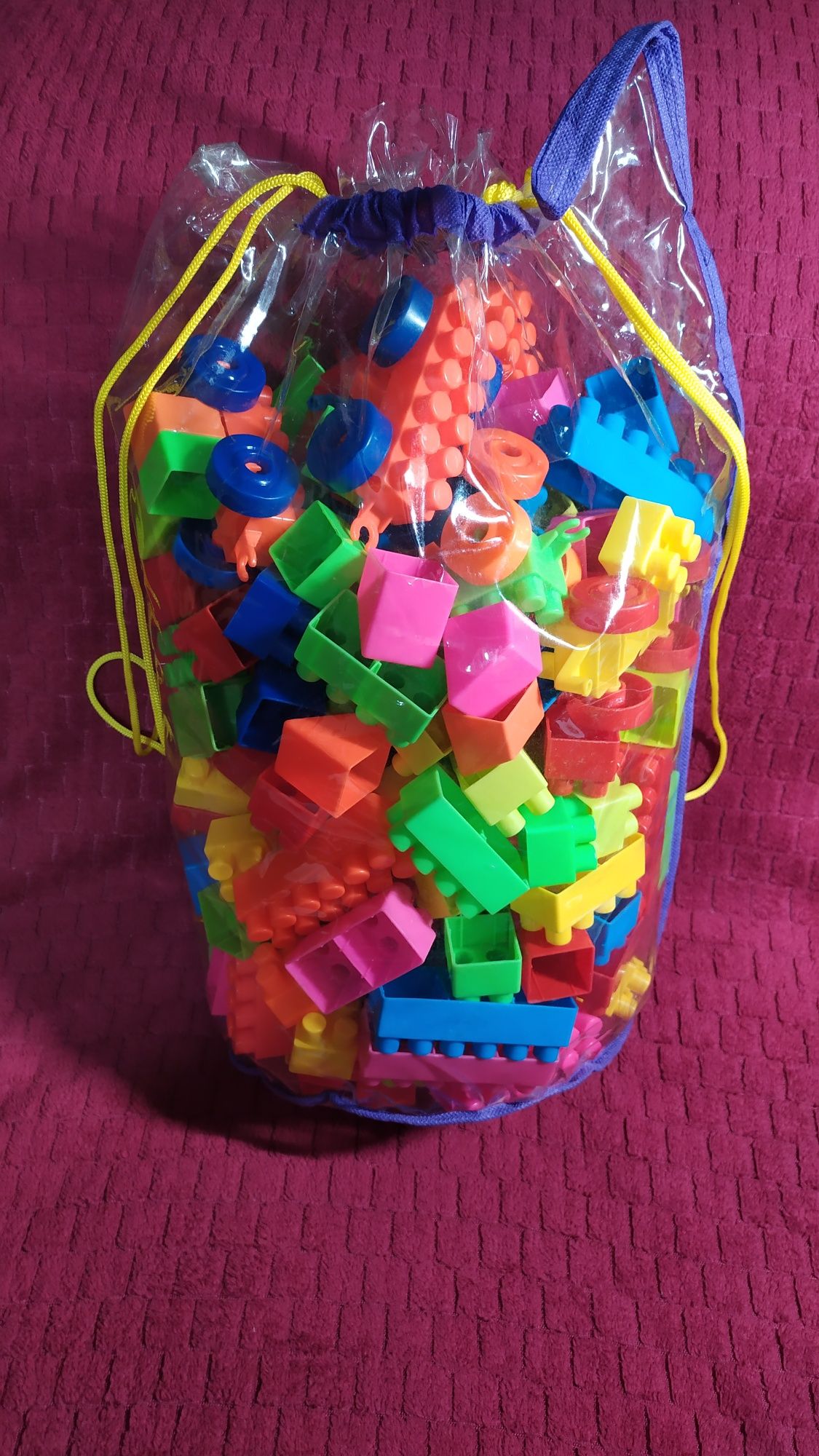 Детский набор кубиков
