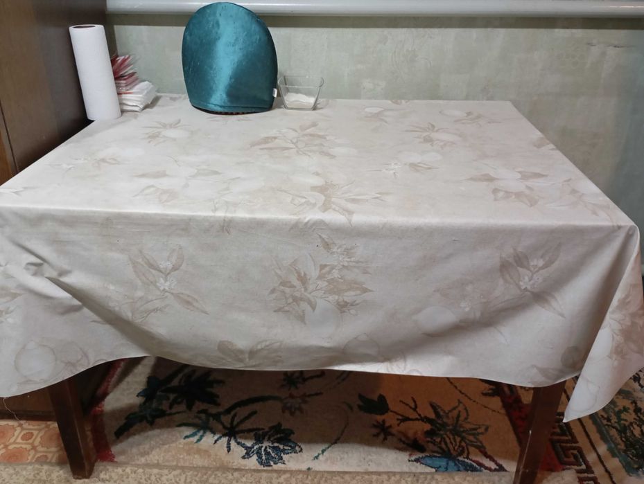 Продается стол раздвижной