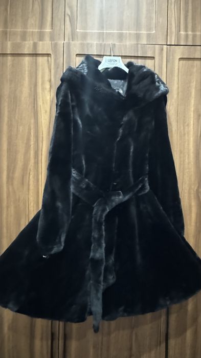 Шуба норка с капюшоном