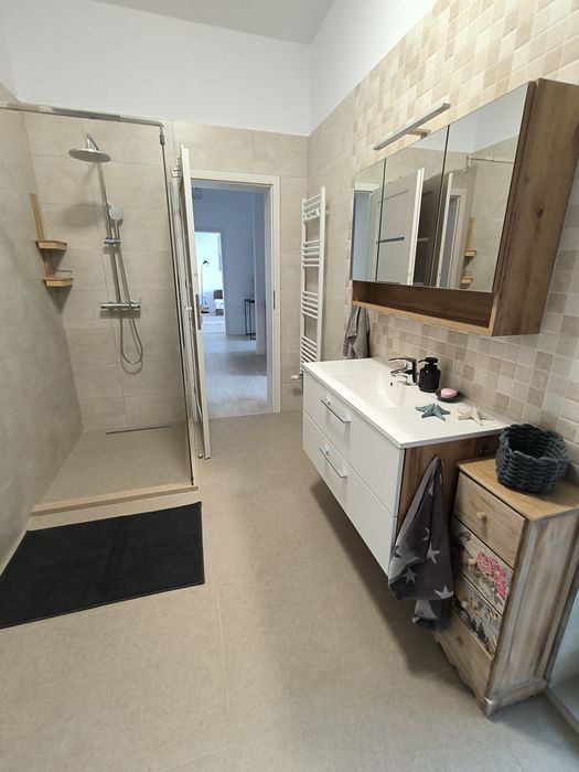 Închiriez apartament nou 2 camere  Penny Cireșica