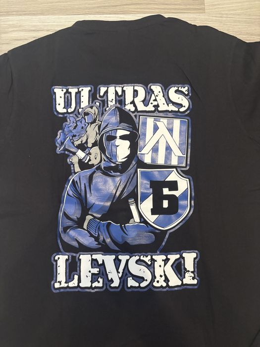 Тениска от NKP на Левски