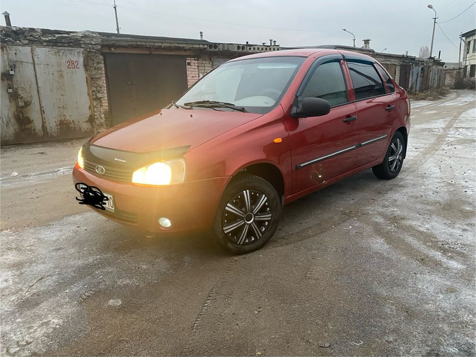 Лада Калина в достойном состоянии