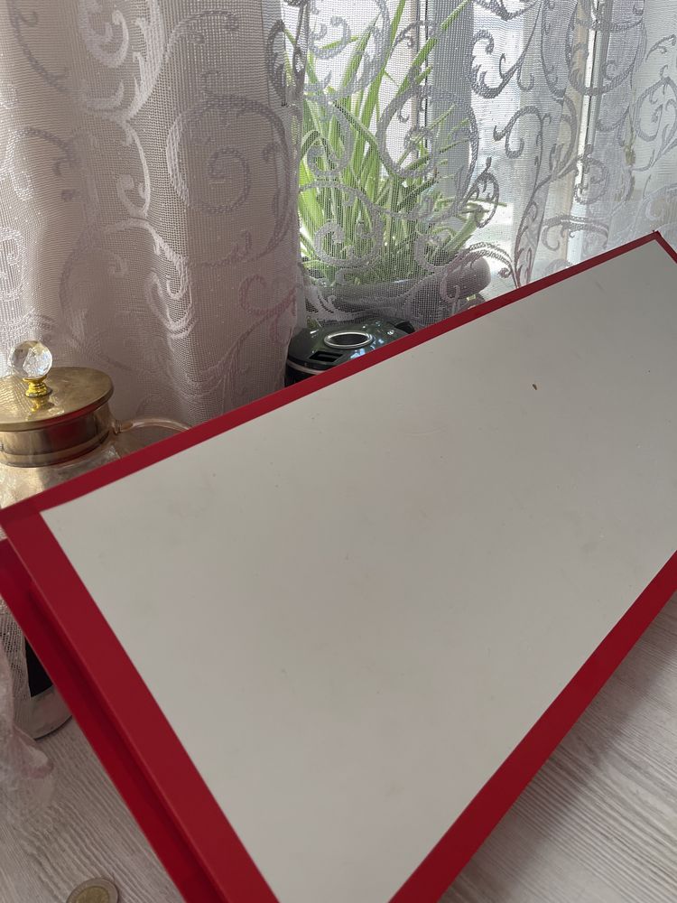 Подарочная коробка для конфет, цветов