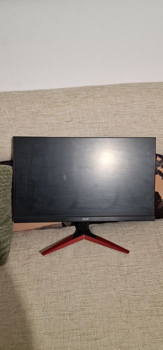 Vand monitor ACER full HD 144 HZ