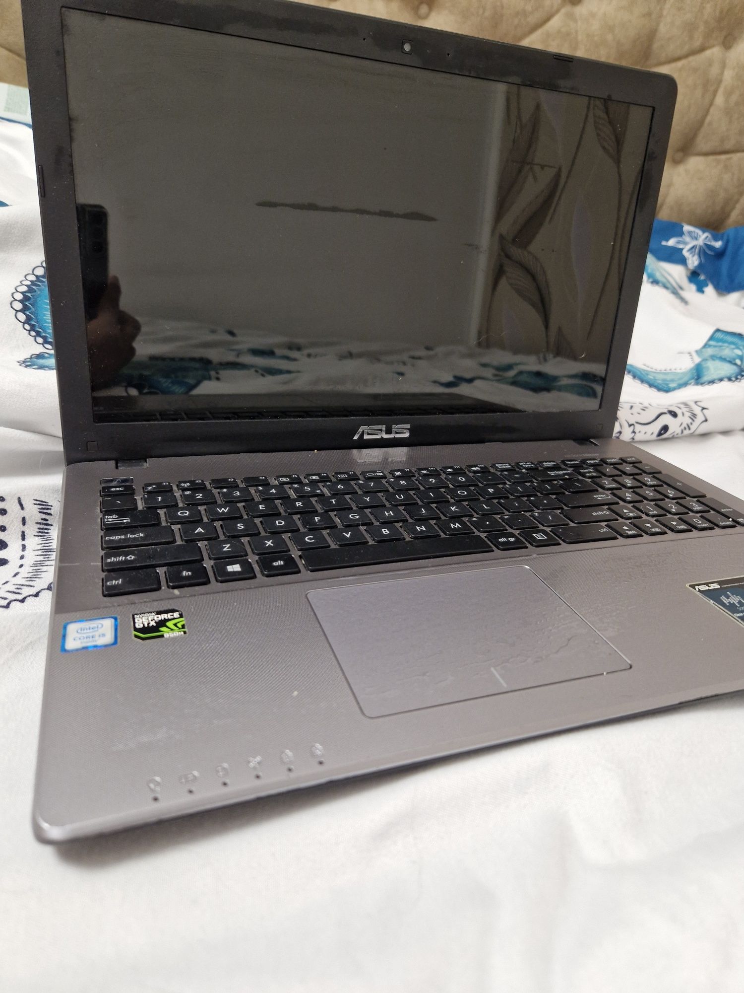 Laptop gaming asus