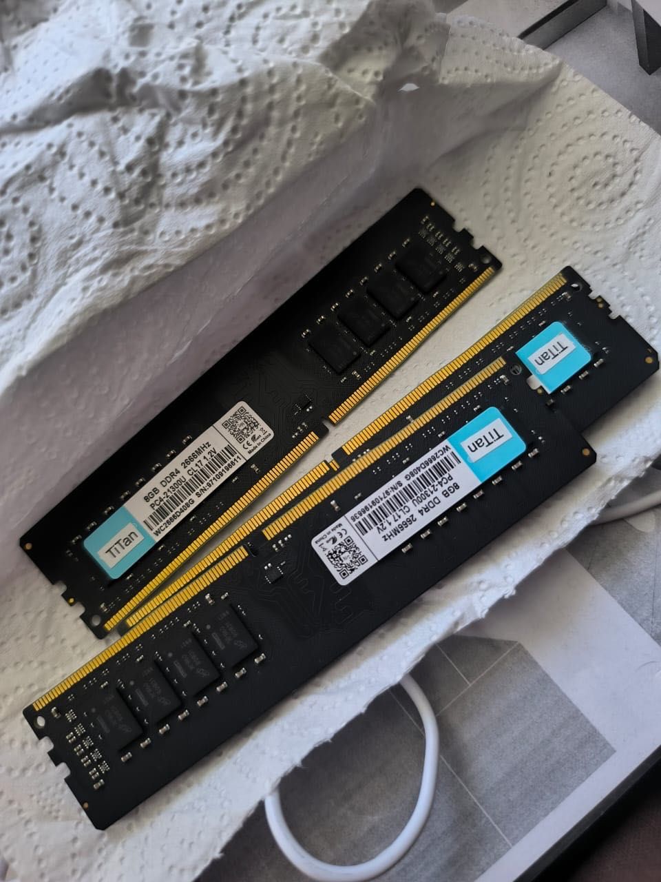 оперативная память 8ГБ DDR4 2666Mhz. В наличии 4шт.