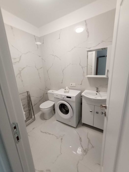 Inchiriez apartament 2 camere termen lung