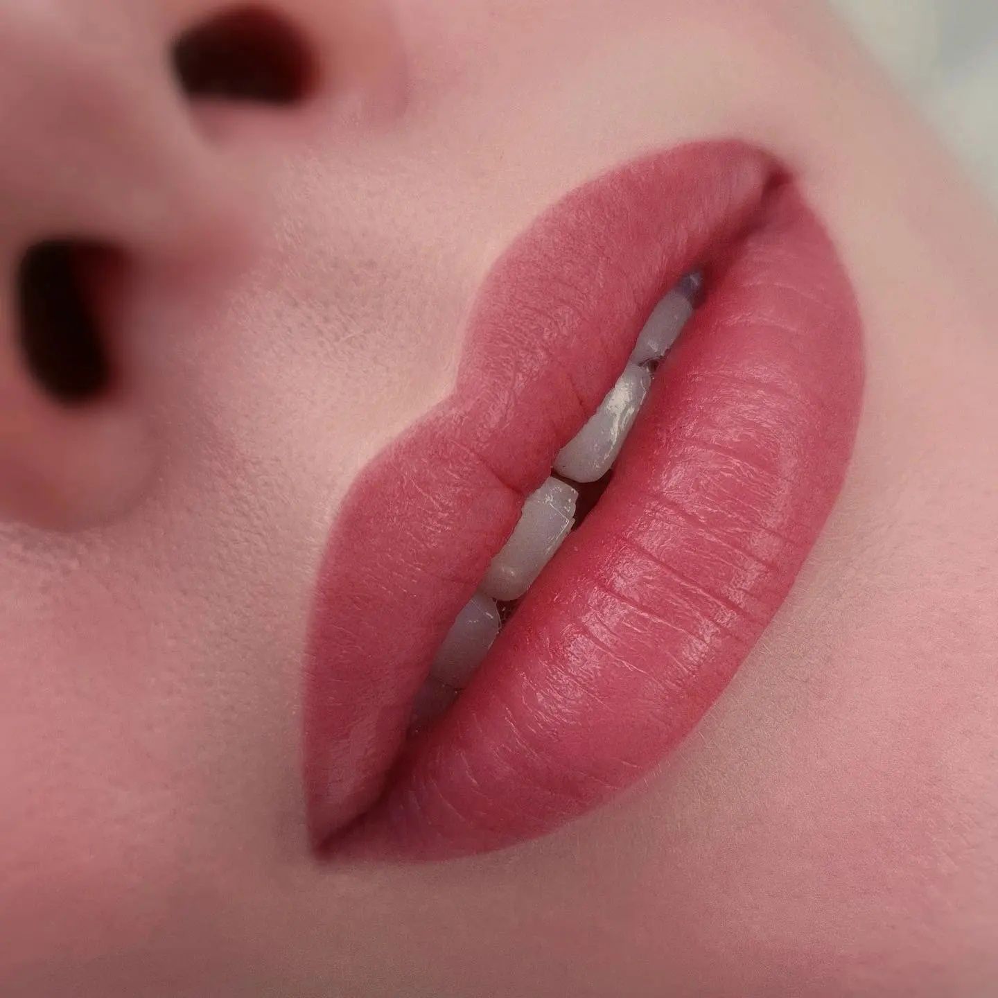 Перманентный макияж губ за 20.000
