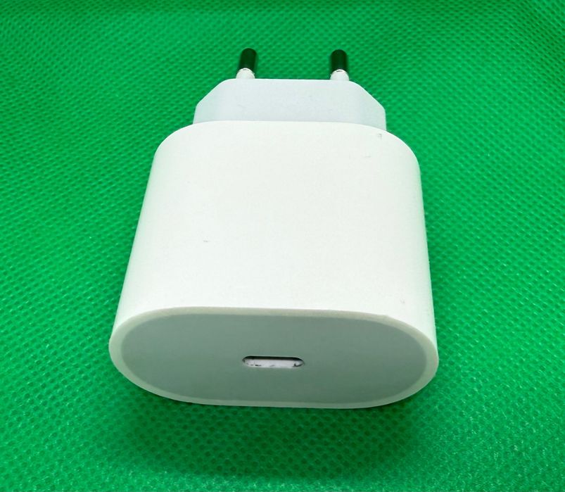 Adaptor Apple 20W USB-C Power Adapter, original