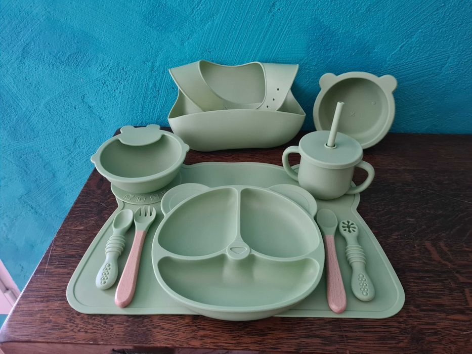 Бебешки комплект за хранене - 10 части