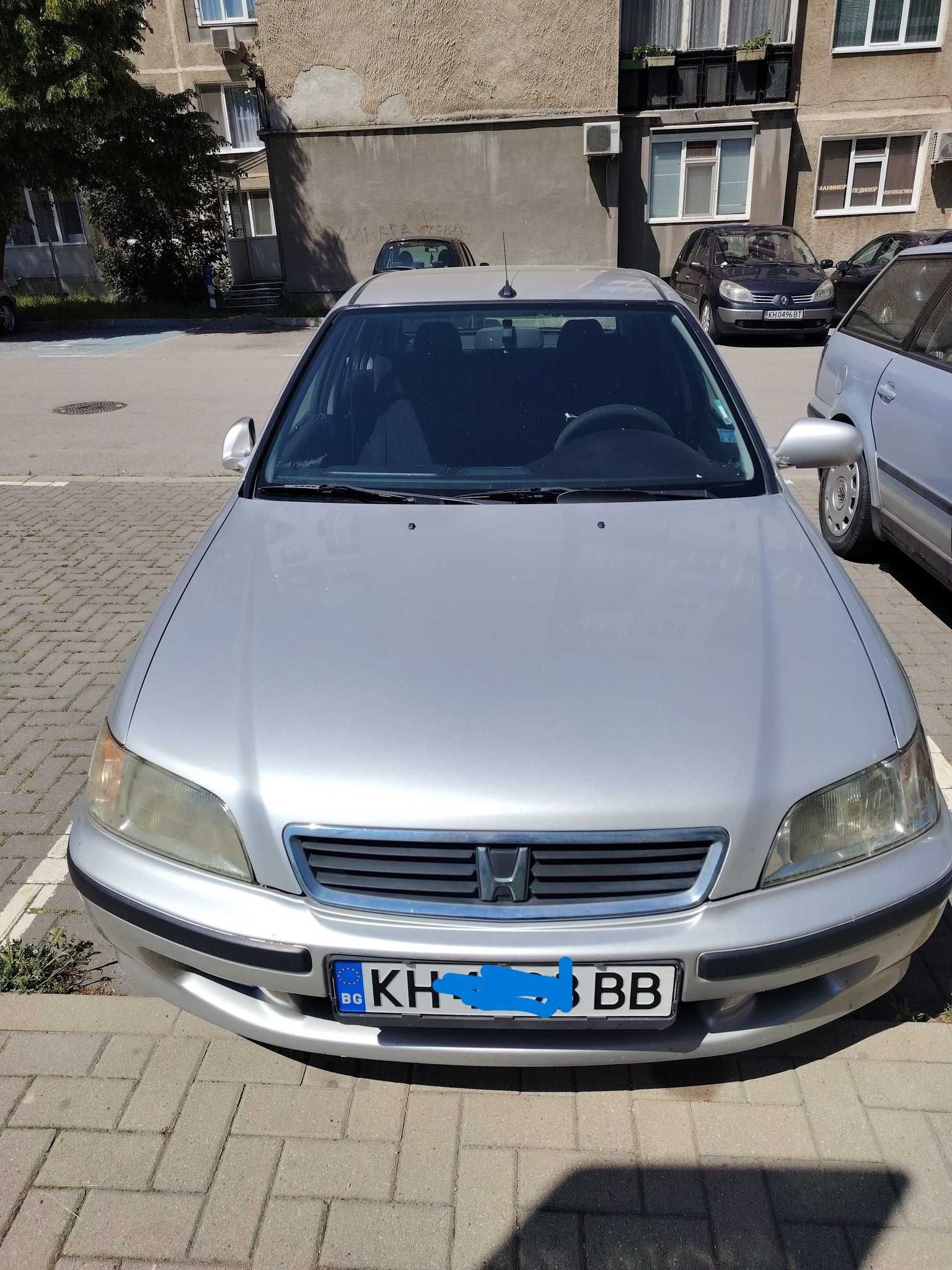Honda Civic 5DR регистриран, всичко платено