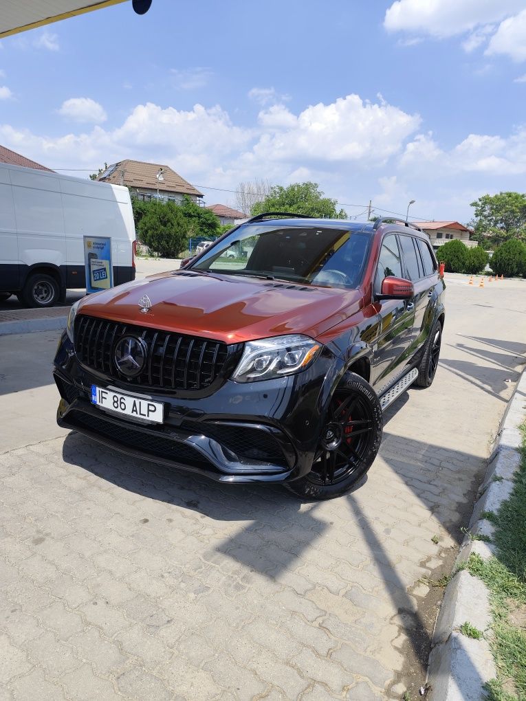 Vând Mercedez GL 5.5 Benzina paket Maybach