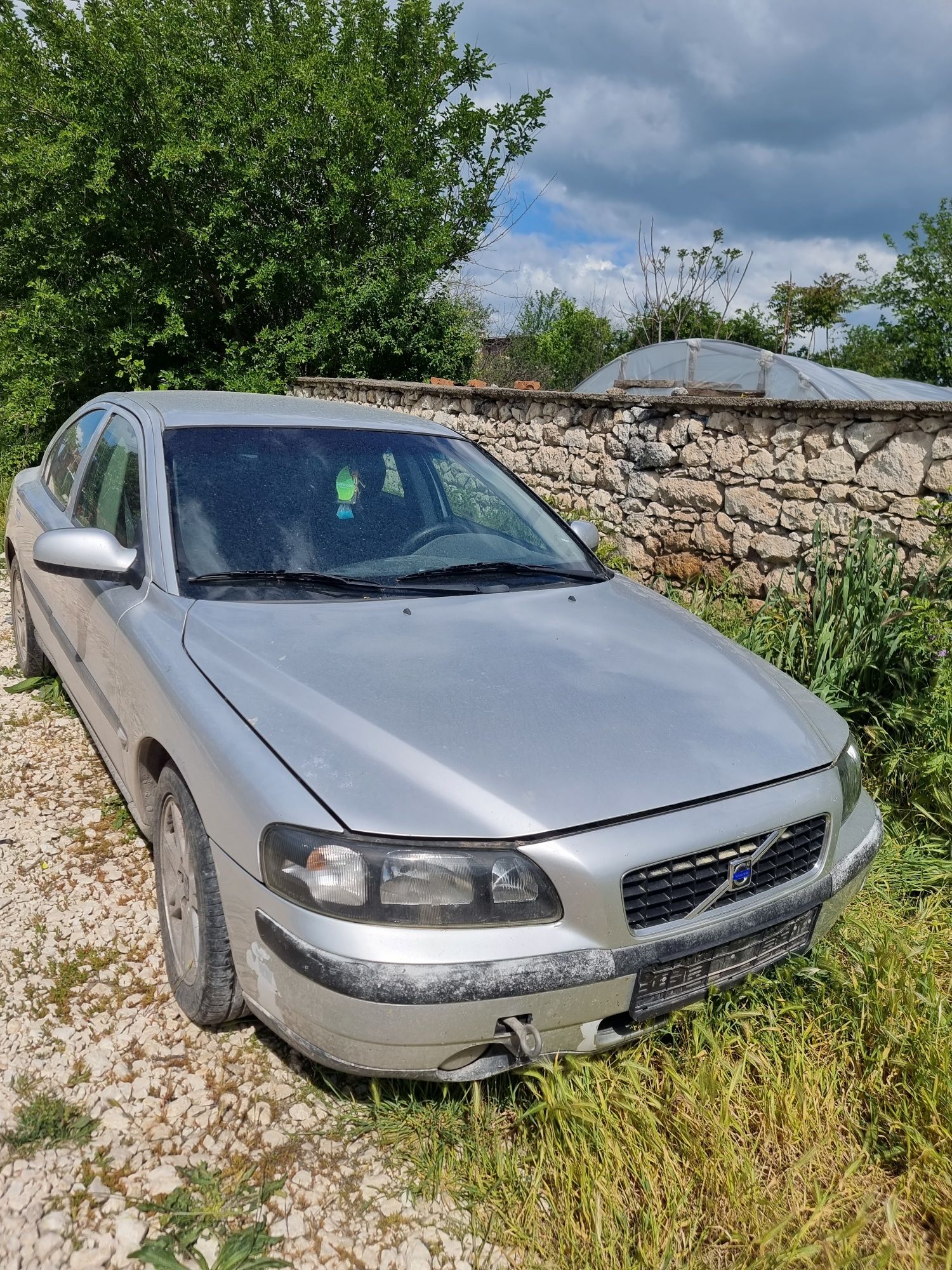 Volvo S60 D5 На части лети джанти 16 Навигация