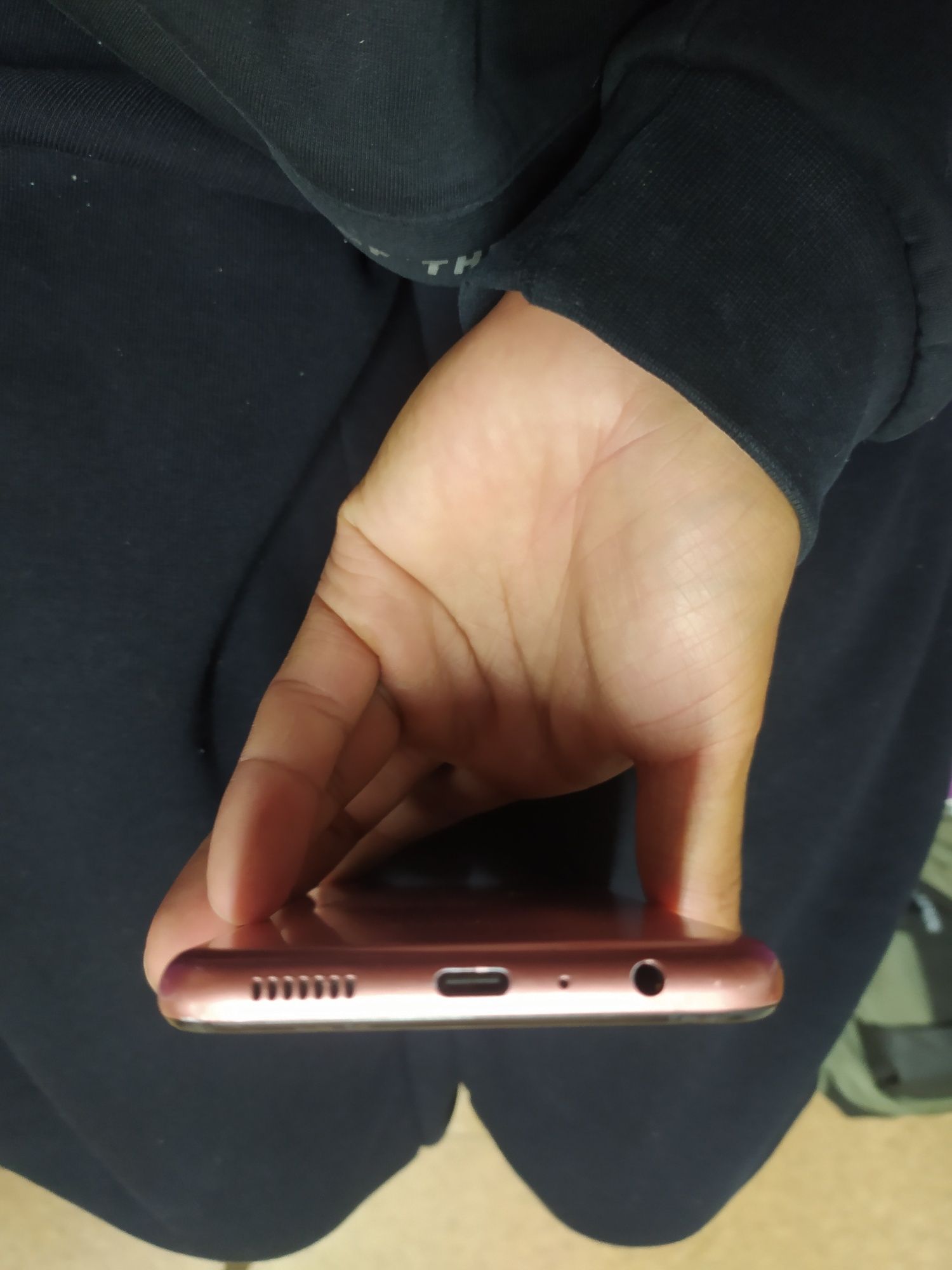 Samsung A04 Бу кнопки для звука нету