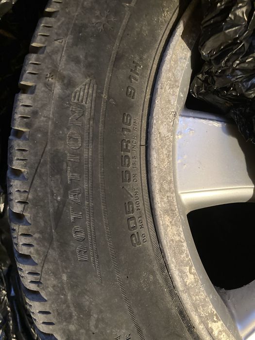 4 бр джанти + зимни гуми Dunlop Winter Sport 5 205/55 R16