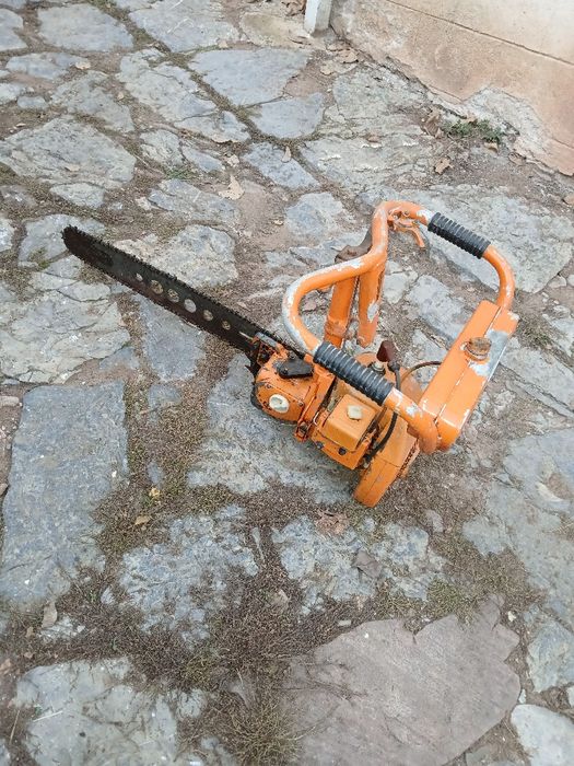 Бензинова резачка УРАЛ