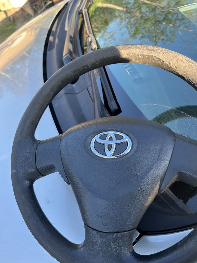 Vand airbag toyota auris