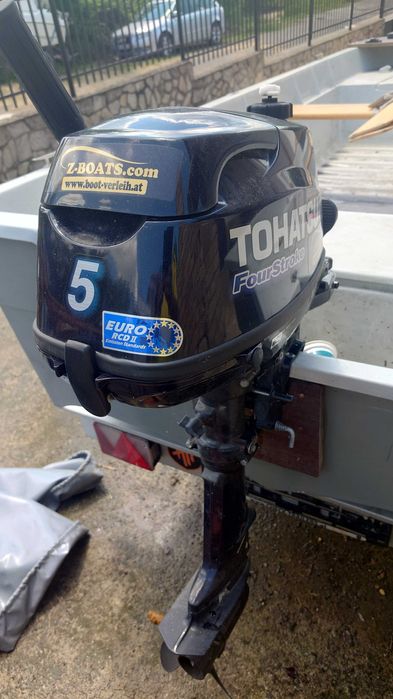 Лодка  с колесар