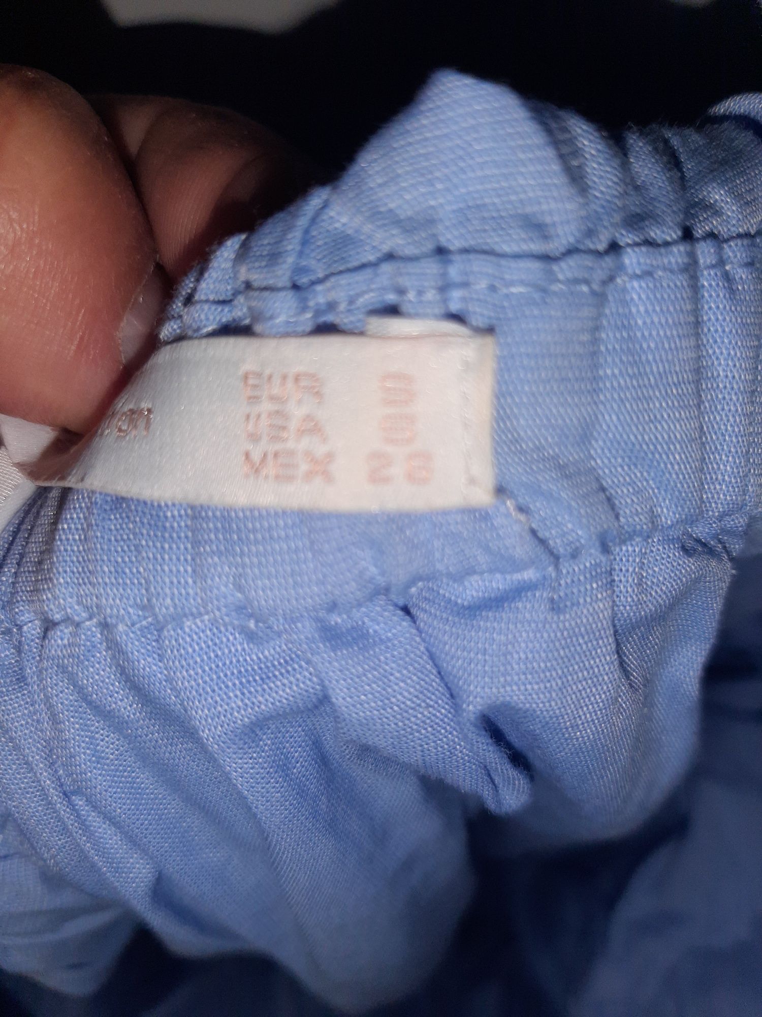Рокли  ZARA. Едната рокля е с панталонки.
