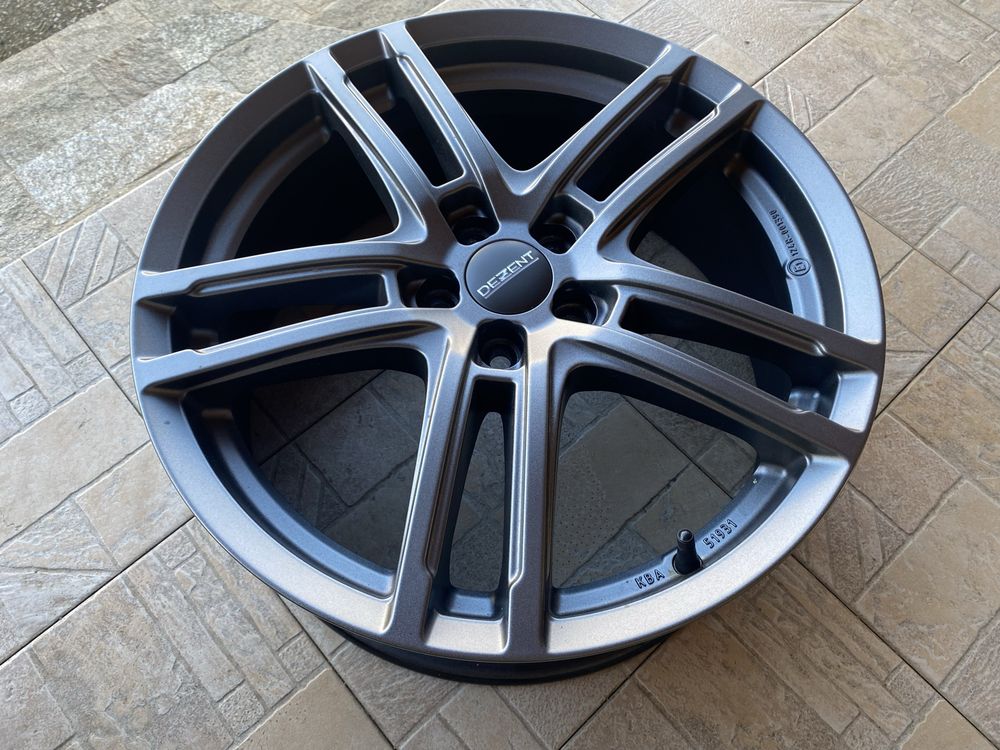 18" 5x100 Dezent TZ Graphite - Vw Skoda Subaru