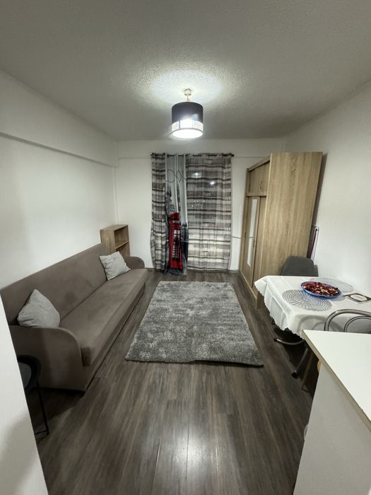 Inchiriez Garsoniera