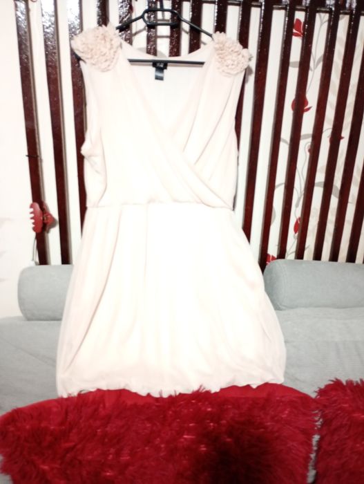 Rochie eleganta culoare alb, mărimea L