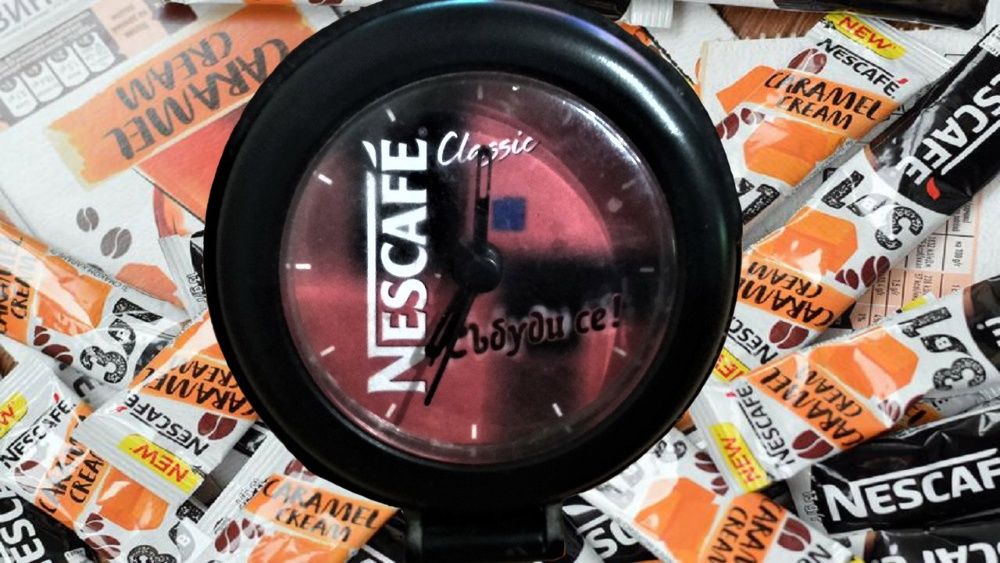 Часовник Nescafe