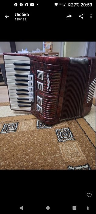 Акордеон Велтмайстер 40баса.Като нов