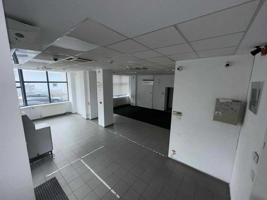 SUPER OCAZIE ÎN CAREI – Spațiu Comercial ULTRACENTRAL de Închiriat!