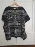 Poncho Madness, lana,one size, 70 lei, deosebit