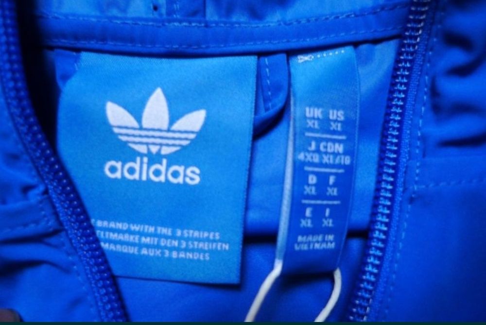 Geci Adidas Originals impermeabile originale