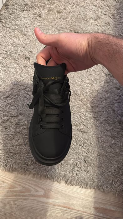 Alexander Mcqueen 43 Full Black